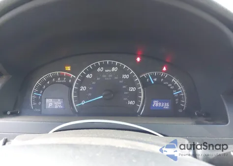 2012 Toyota Camry Xle z USA, uszkodzony, nr VIN 4T4BF1FK6CR237144